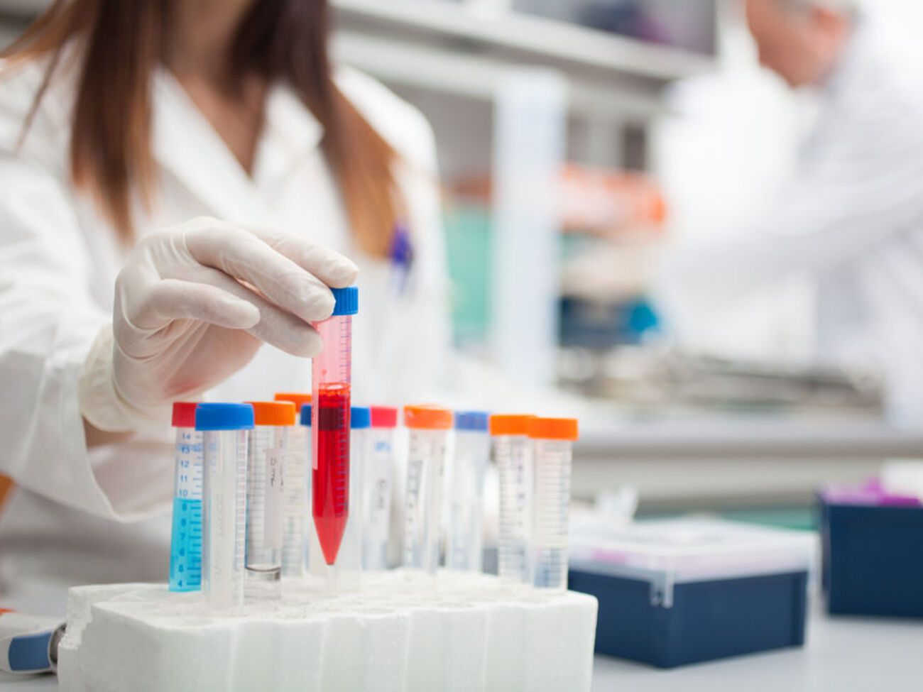 61,5 млн грн&nbsp;из проекта по совершенствованию диагностики онкологических забований Кабмин отдал на ремонт дорог