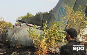Навчальний літак Ан-26 впав і загорівся за два кілометри від військового аеродрому Чугуєва