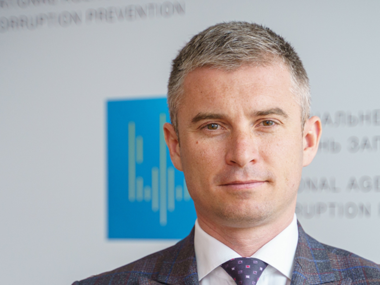 Новиков заявил, что рассмотрение КСУ положений антикоррупционного законодательства в закрытом режиме было нарушением ст. 147 Конституции