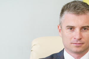 Новіков: Це принципи ще римського права – суддя не може бути суддею у власній справі