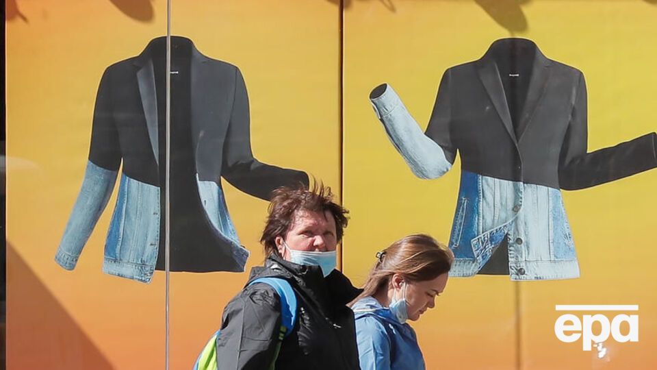 Всего с начала эпидемии в Украине выявлено уже 370 417 инфицированных коронавирусом