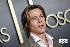 Питт и Потуральски в августе совершили совместный перелет на частном самолете