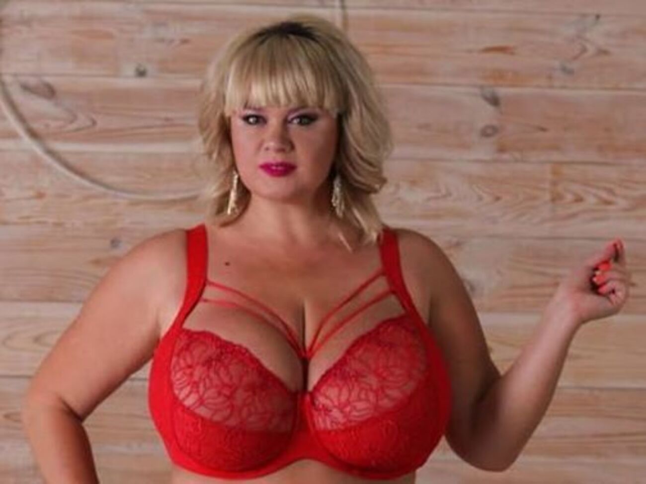 Кузнєцова показала відверті знімки