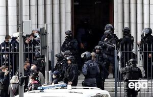 У Франції сьогодні сталося два напади, третьому вдалося запобігти