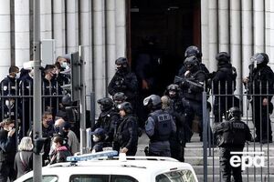 Во Франции сегодня произошло два нападения, третье удалось предупредить