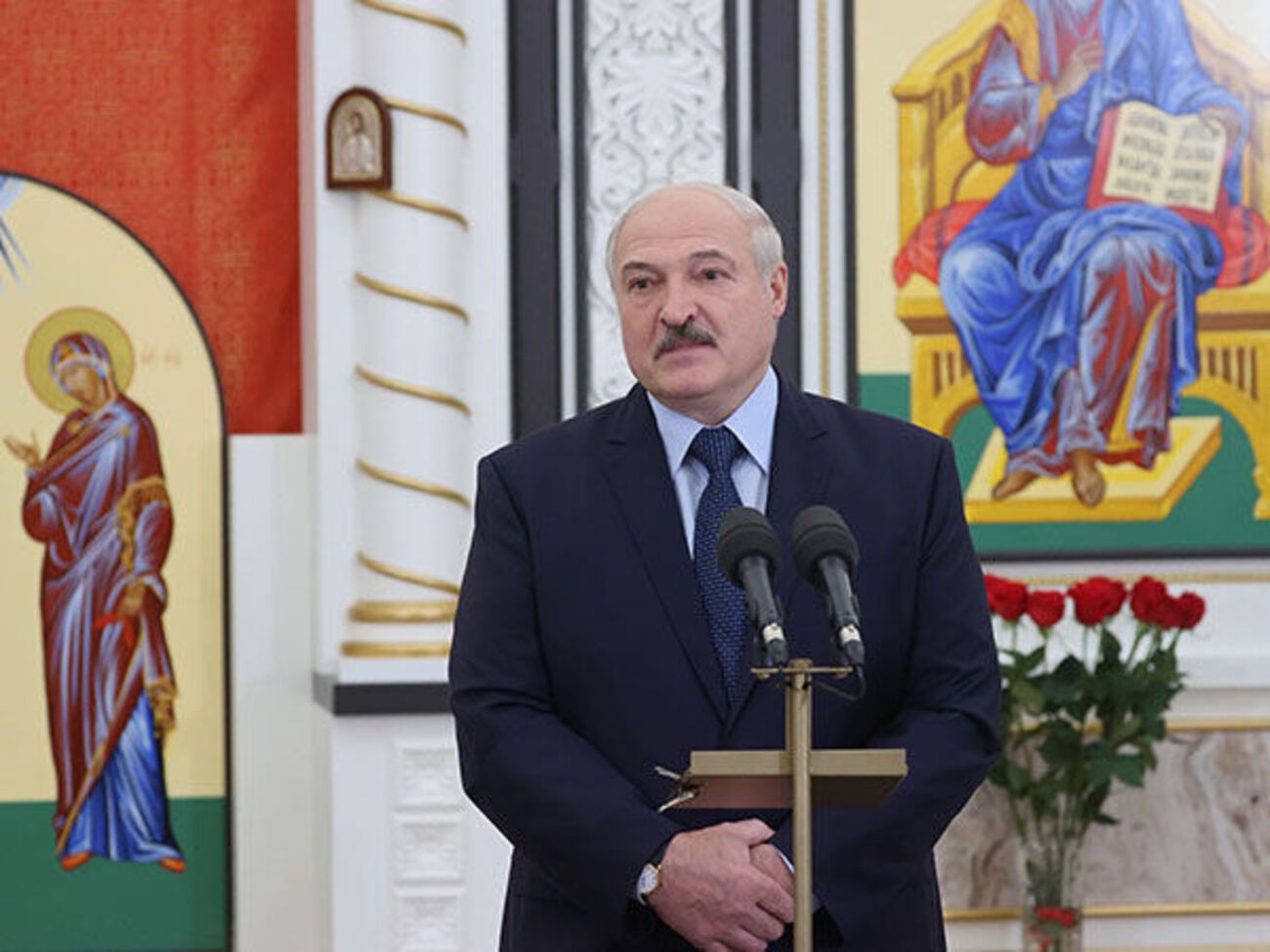 Лукашенко: Я їм казав: не лізьте в чужий город, розберіться в себе