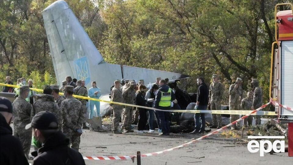 Во время катастрофы самолета Ан-26Ш в Чугуеве погибли 26 из 27 человек, находившихся на борту