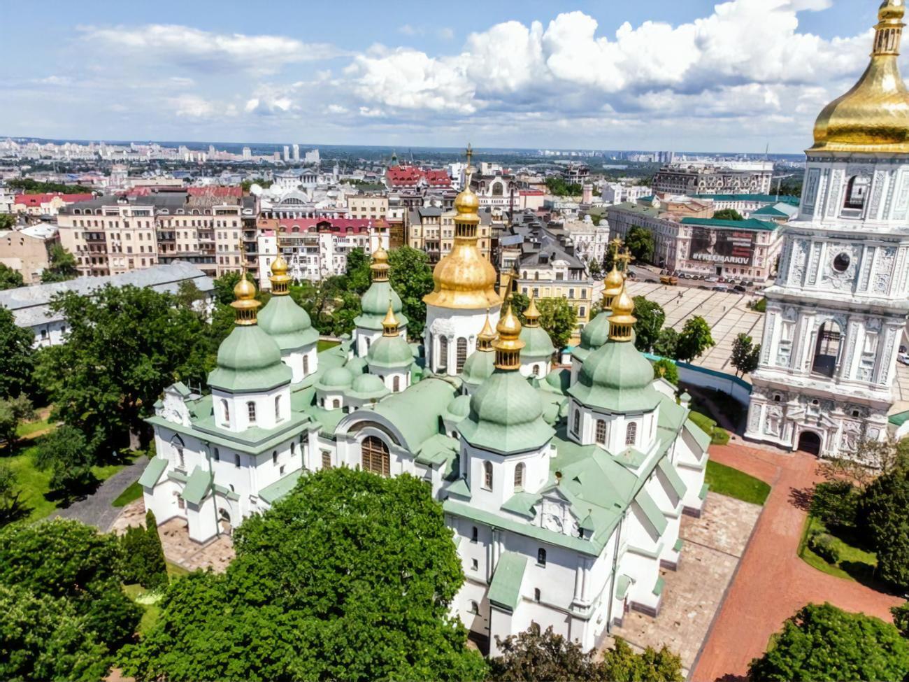 Вандали зазвичай розмальовують віддалені ділянки Софії Київської в районі вулиці Стрілецької