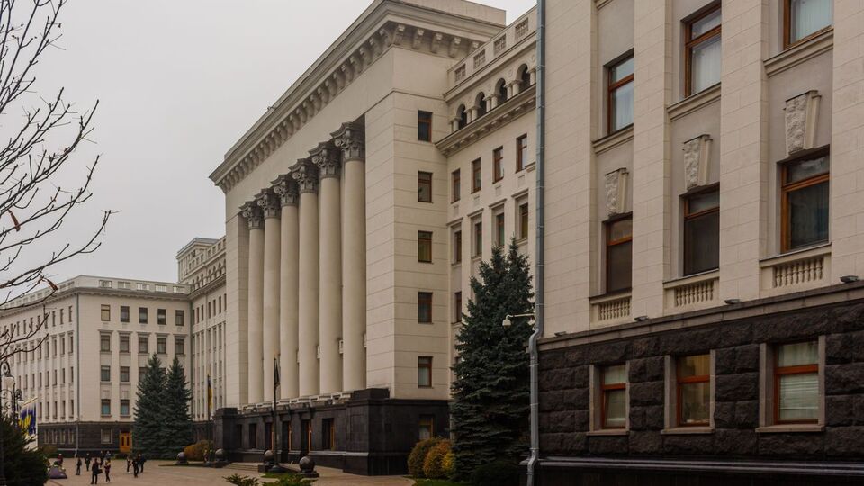 На Банковой не рассматривают возвращение к жестким карантинным мерам