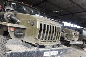 13 российских грузовиков стоят на позициях военных в Нагорном Карабахе