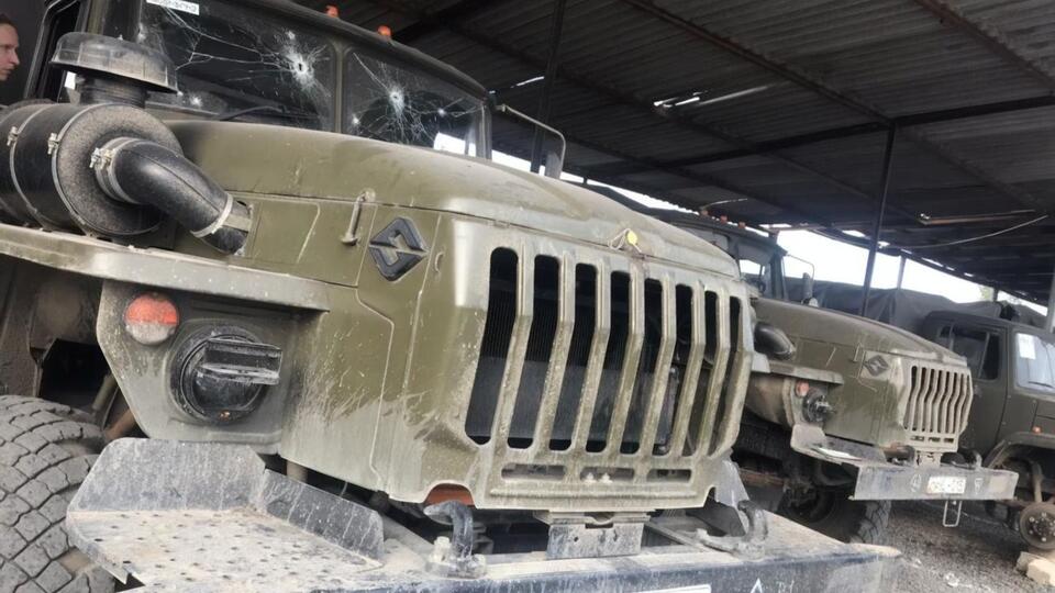 13 російських вантажівок стоять на позиціях військових у Нагірному Карабаху