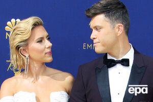 Жост – третий муж Йоханссон