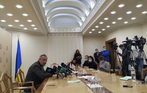 Слиденко: Реестры закрывать не надо было. И проверять местных депутатов тоже можно