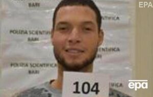 Сам Ассауі перебуває в лікарні у тяжкому стані