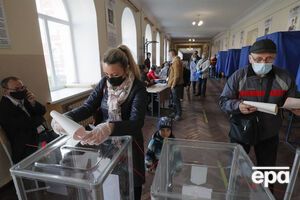 Местные выборы в Украине состоялись 25 октября