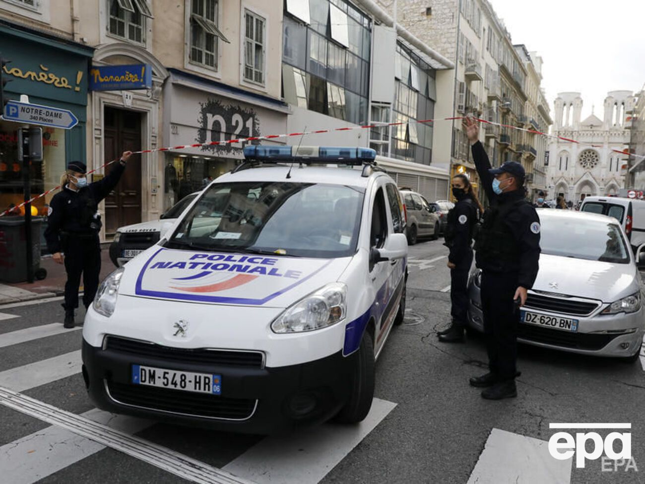 Полиция ищет мужчину, напавшего на священника