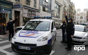 Полиция ищет мужчину, напавшего на священника