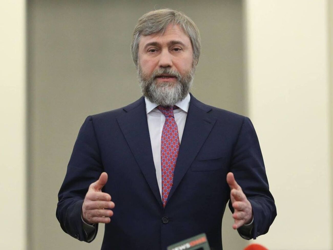 Вадим Новинский: Проблемой президента является то, что он слишком доверился части своего окружения