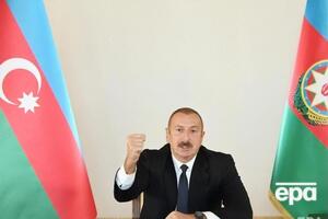 Алиев (на фото) считает, что Пашинян должен извиниться перед Баку