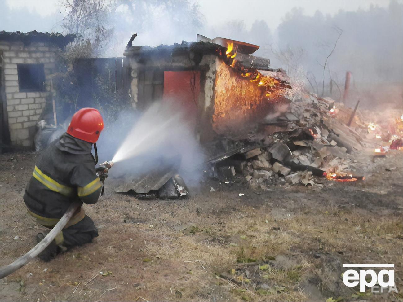 Вогонь ліквідували у трьох осередках із семи, заявляли у ДСНС