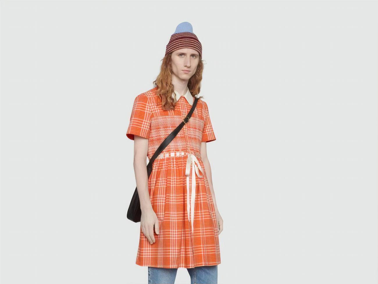 Стоимость мужского платья от Gucci составляет порядка 84 тыс. грн