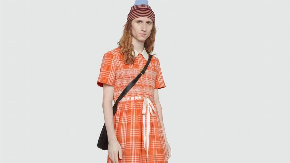 Вартість чоловічої сукні від Gucci становить приблизно 84 тис. грн