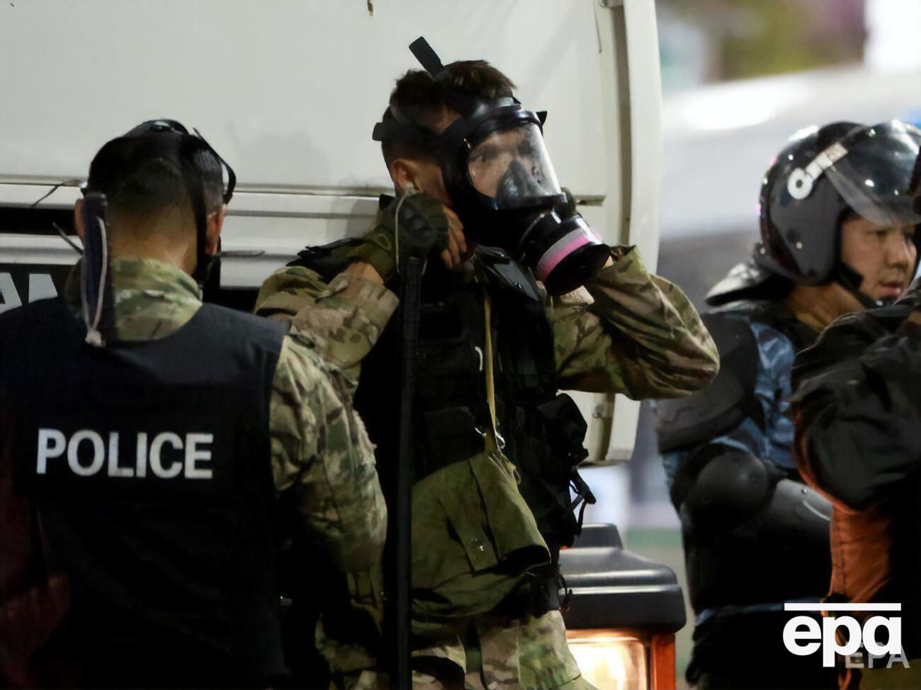 Митингующие требуют аннулировать итоги парламентских выборов в&nbsp;Кыргызстане