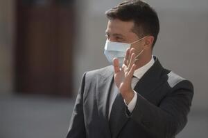 Зеленский: Мы меняем децентрализацию, голосуем важный законопроект, и тогда эти изменения в Конституцию предоставляют те возможности Донбассу, в которых он нуждается