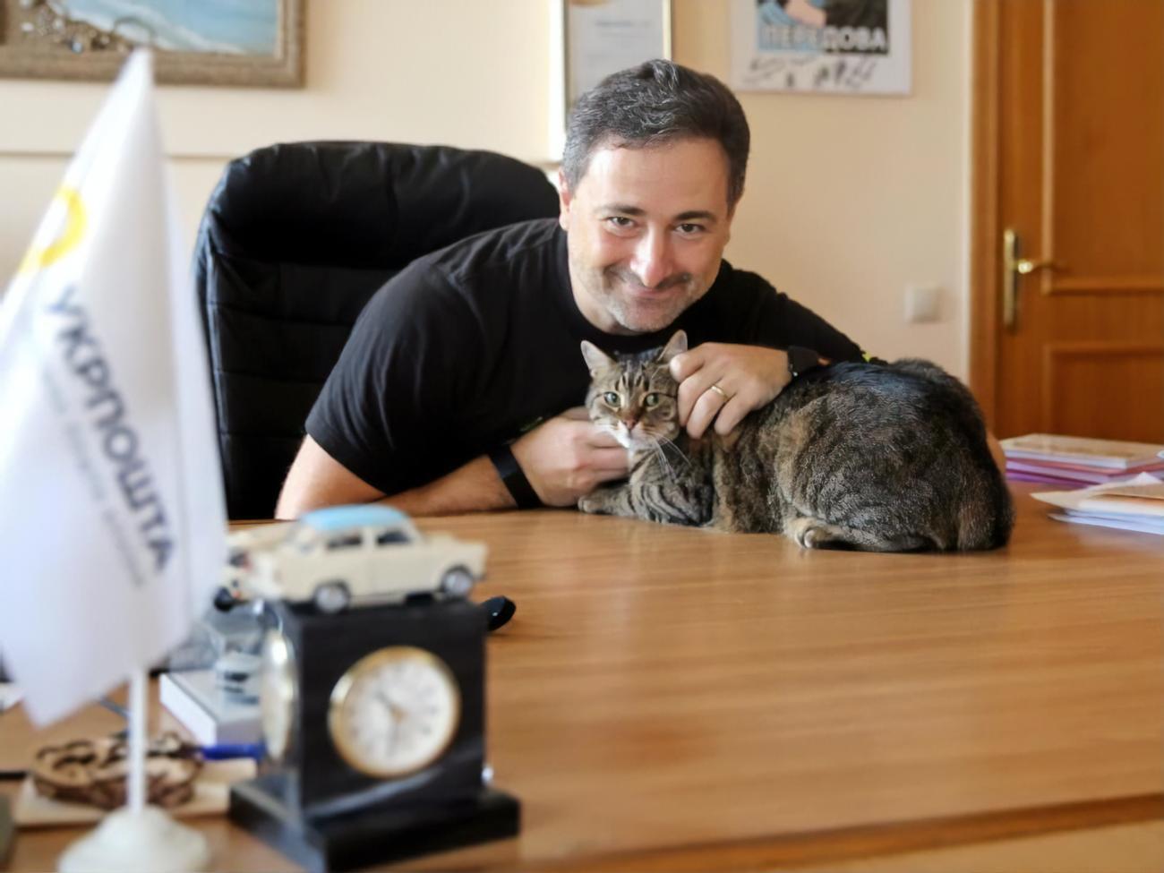 Смелянский сосредоточится на работе в "Укрпошті"