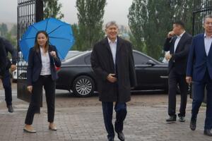 Атамбаева приговорили к 11 годам тюрьмы летом 2020-го