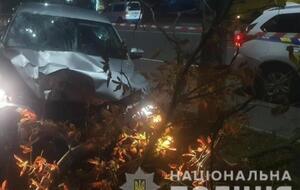 Автомобіль збив матір і доньку, які йшли пішохідним переходом