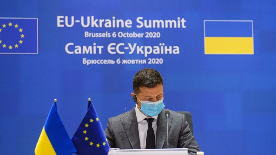 Зеленский отметил, что на саммите стороны подробно обсудили регулярные нарушения прав человека в Крыму