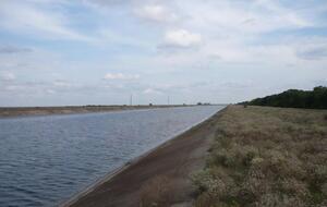 Утонувшего обнаружили возле берега Северо-Крымского канала