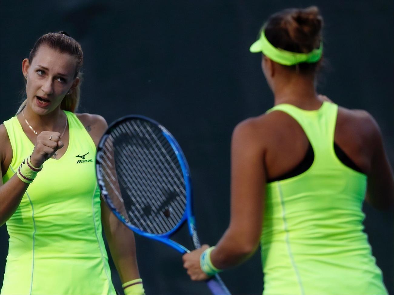 30 сентября&nbsp;Сизикова и Мэдисон Бренгл (США) проиграли со&nbsp;счетом 6:7, 4:6