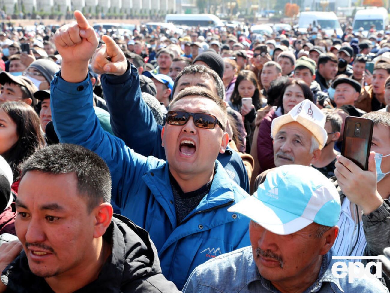 Бишкек охватила волна протестов после парламентских выборов