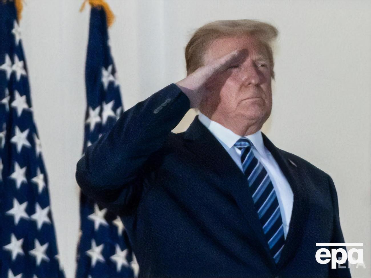 Трамп сказал, что врачи давали ему регенерон "и другие вещи"