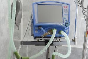 Минздрав в мае предоставил госпредприятию "Медицинские закупки Украины" медико-технические характеристики для закупки аппаратов ИВЛ