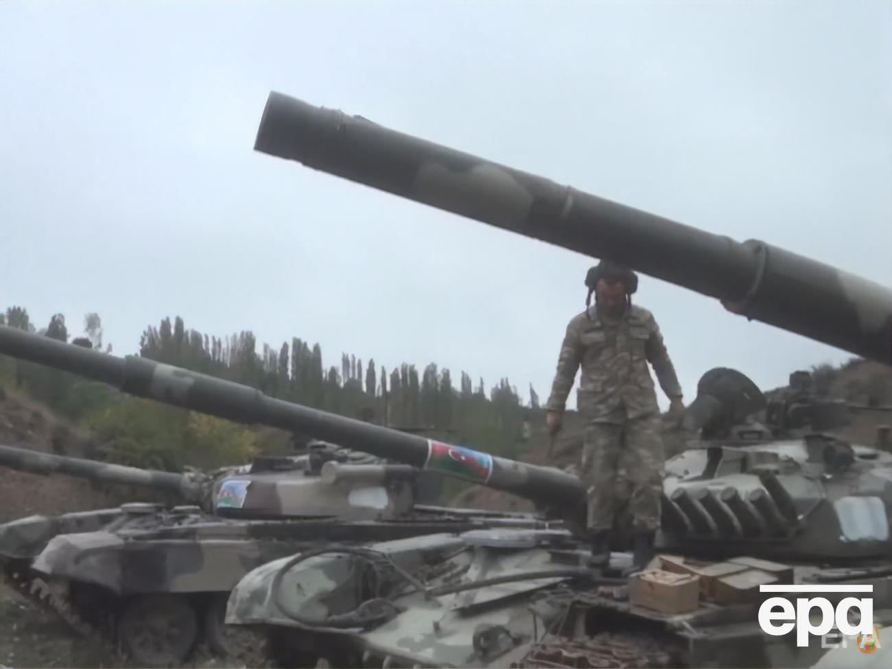 Азербайджан и Армения ведут бои за Нагорный Карабах с&nbsp;27 сентября