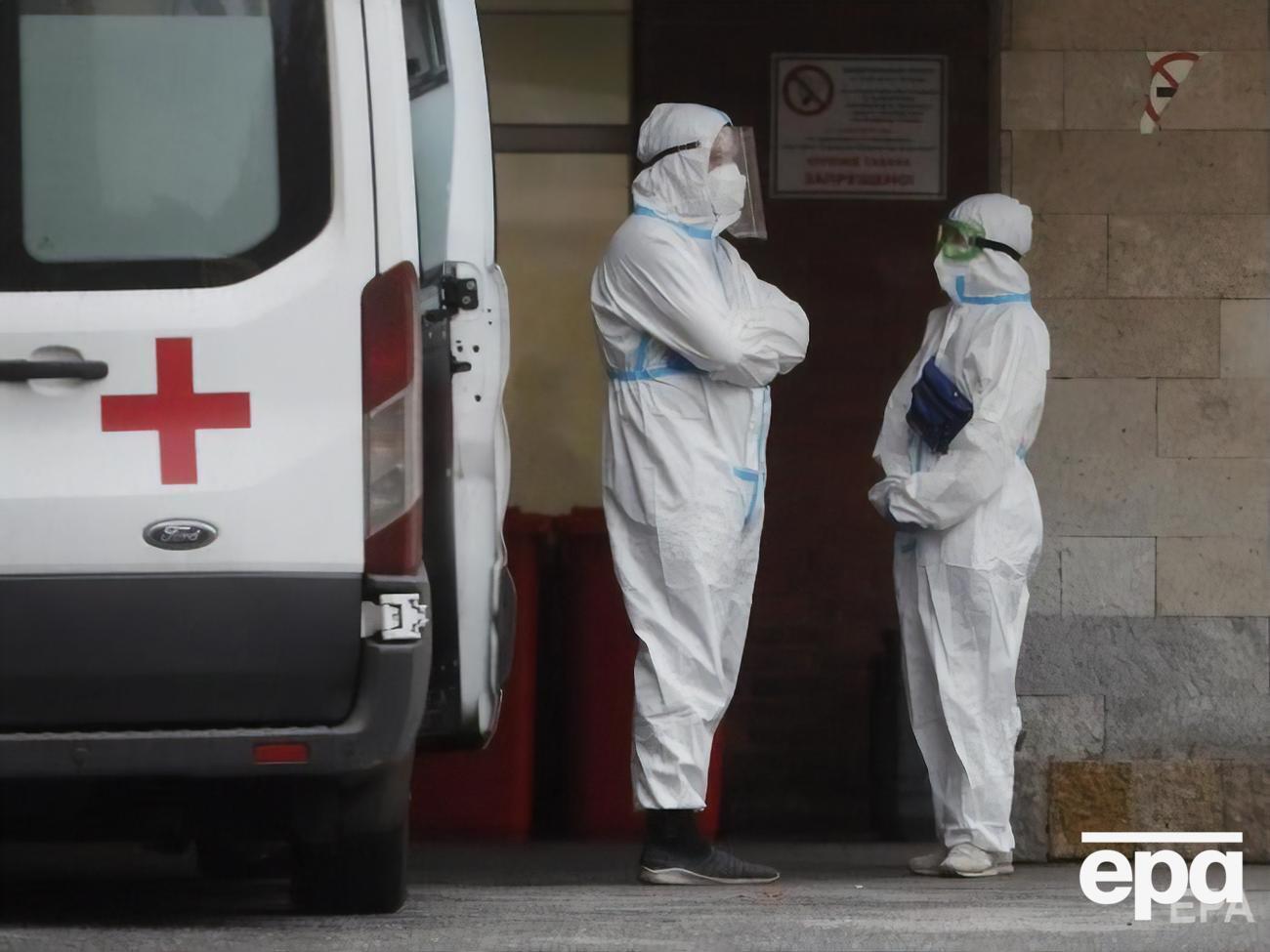 Россия находится на четвертом месте в мире по распространению COVID-19