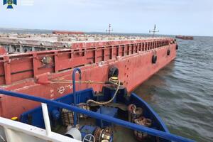 32 судна незаконно перевезли в одну з країн Чорноморського басейну, де їх переобладнали