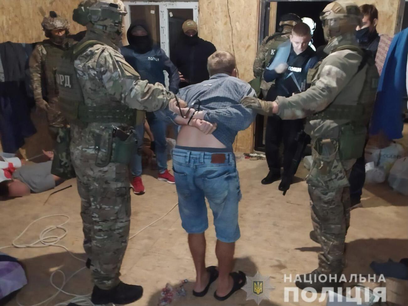 Затриманим загрожує до 15 років позбавлення волі з конфіскацією майна