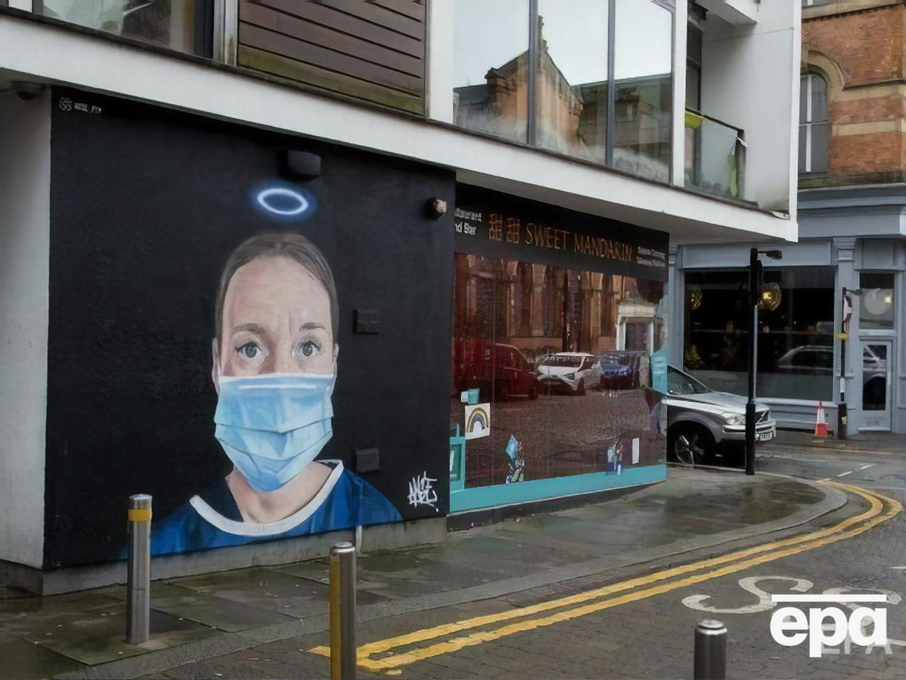 Скончалось от COVID-19 в мире уже почти 1,2 млн человек