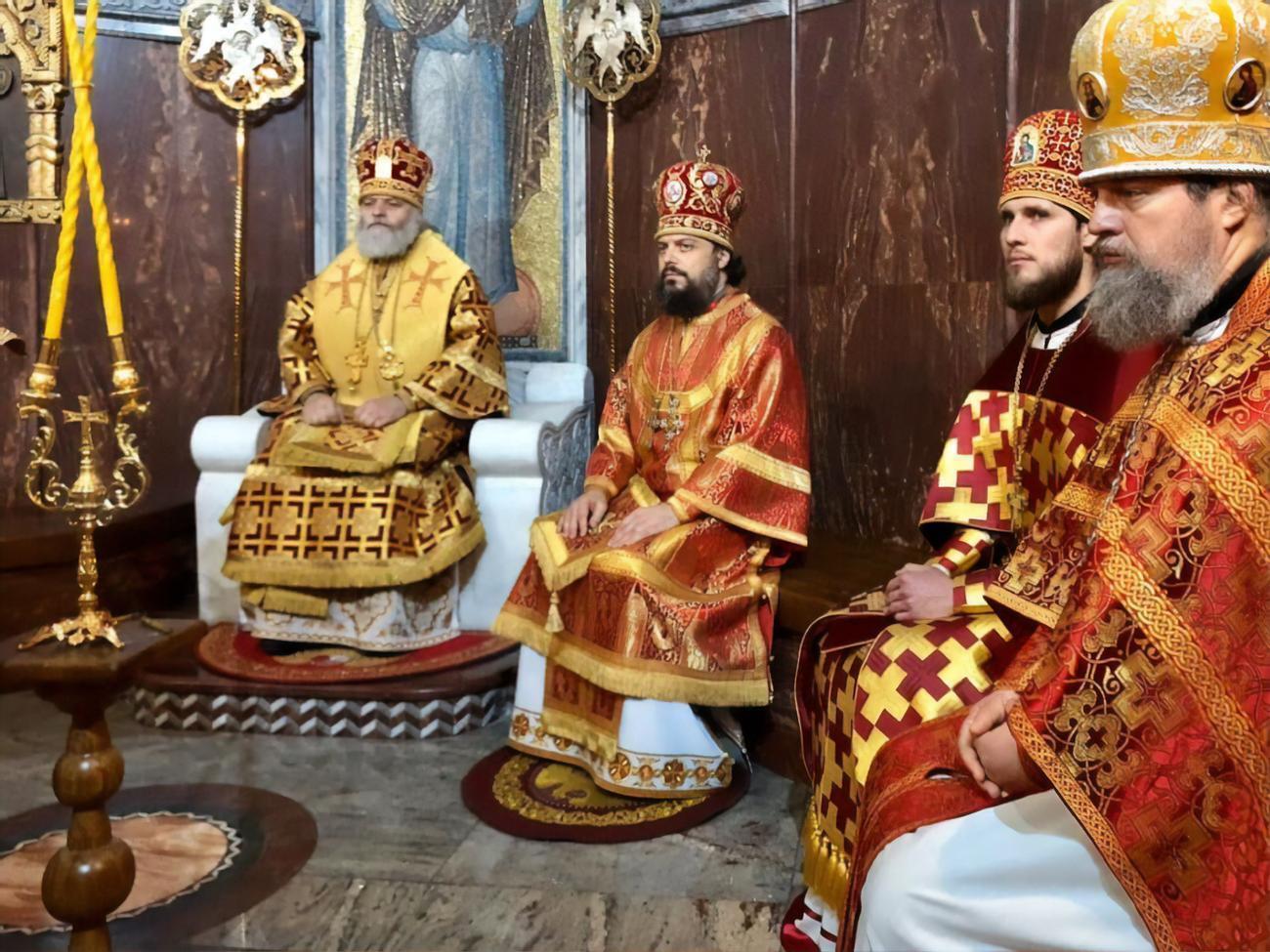 С конца октября богослужения в монастыре проводят без участия прихожан