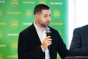 Арахамія оголосив про два підходи до легалізації канабісу