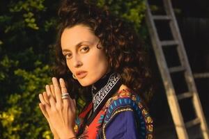 Паш: Ну вот и я коронованная