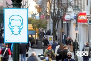 Коронавірус поширюється у світі з кінця 2019 року