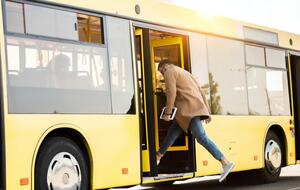 Автотранспорту під час карантину не зупинятимуть, повідомив глава Мінінфраструктури України