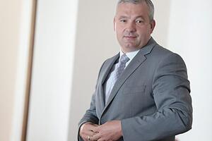 У жовтні 2020 року у судді Усатого закінчився термін повноважень голови обласного госпсуду