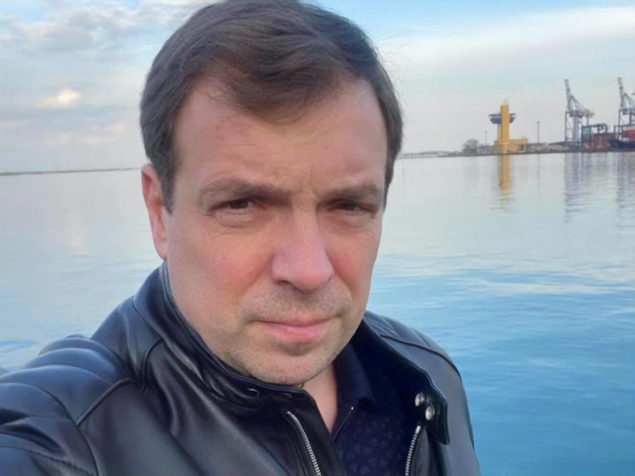 Скорик був головою Одеської обласної державної адміністрації наприкінці 2013-го – на початку 2014 року