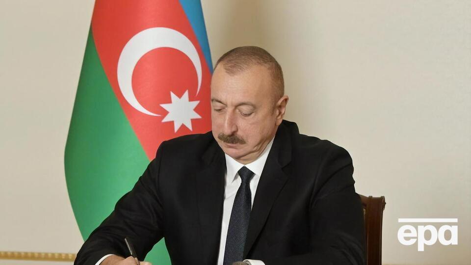 Алиев подписал указ о введении комендантского часа 29 октября этого года